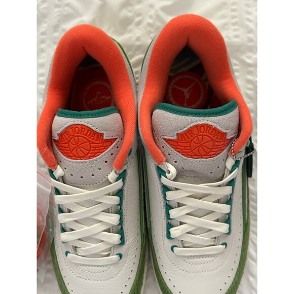 Air Jordan Titan 2 Women's Retro Low Sail/Safety Orange/Chlorophyll size 9.5 New - Picture 9 of 17